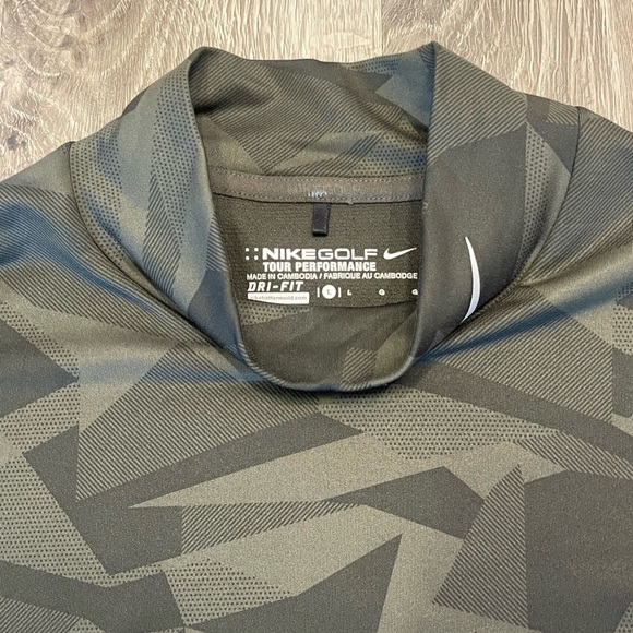 Nike Golf Hyperwarm DRI-Fit Base Layer - Size Large - Excellent Condition - Picture 3 of 8